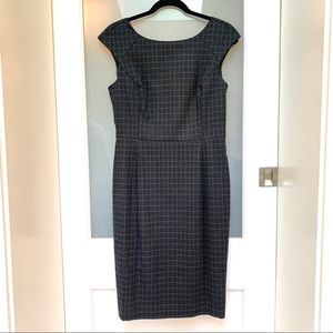 NWT Banana Republic Factory Sheath Dress, Size 10P